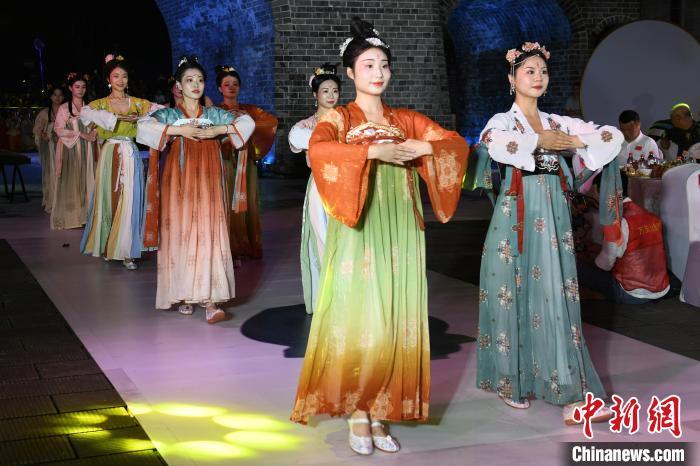 华盛娱乐